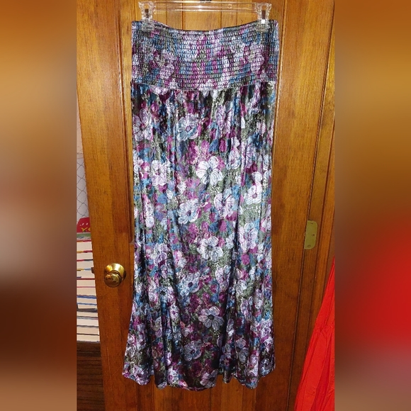 Free People Carpe Diem Floral Velvet Convertible Maxi Skirt/Dress - Picture 5 of 8